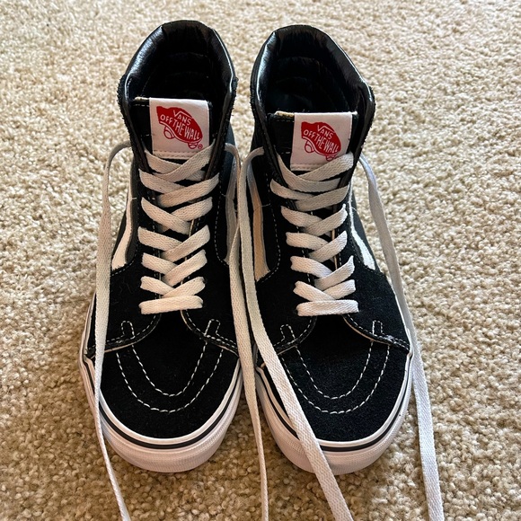 Vans Shoes - LIGHTLY USED SK8 HI-TOP VANS (Unisex)